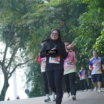 Runner Photo 8290245