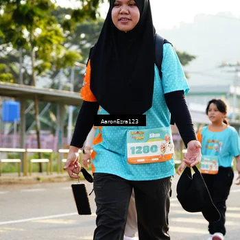 Runner Photo 8290312