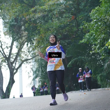 Runner Photo 8290317