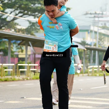 Runner Photo 8290325