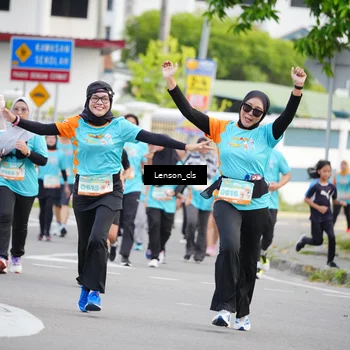 Runner Photo 8290359