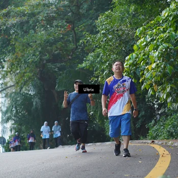 Runner Photo 8290404