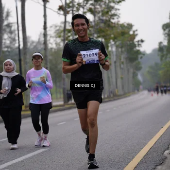 Runner Photo 8290435