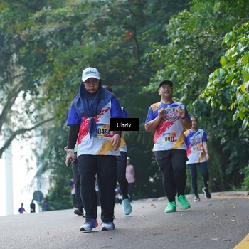 Runner Photo 8290436