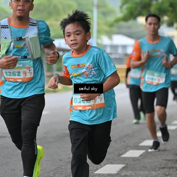 Runner Photo 8290444