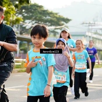 Runner Photo 8290473