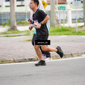 Runner Photo 8290476