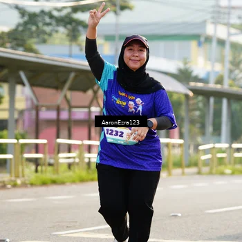 Runner Photo 8290483