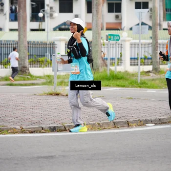 Runner Photo 8290555