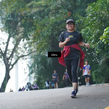Runner Photo 8290651