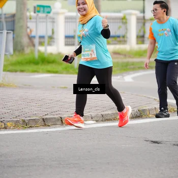 Runner Photo 8290655