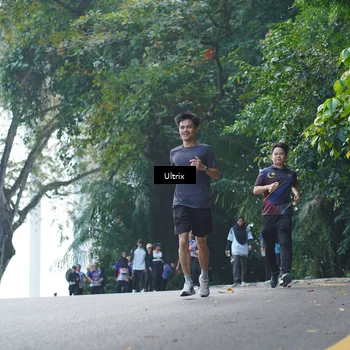 Runner Photo 8290668