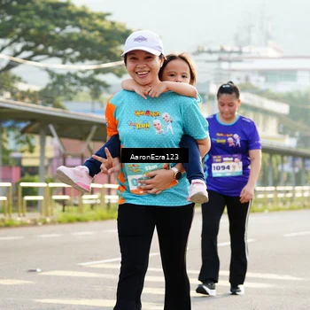 Runner Photo 8290670