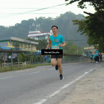Runner Photo 8290687
