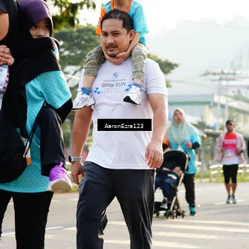 Runner Photo 8290703