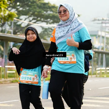 Runner Photo 8290740