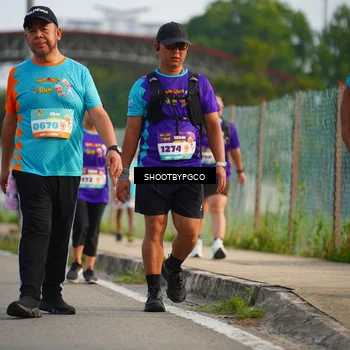 Runner Photo 8290746