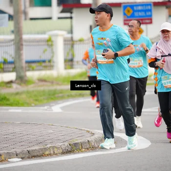 Runner Photo 8290787