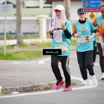 Runner Photo 8290825