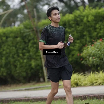 Runner Photo 8290854