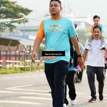 Runner Photo 8290858