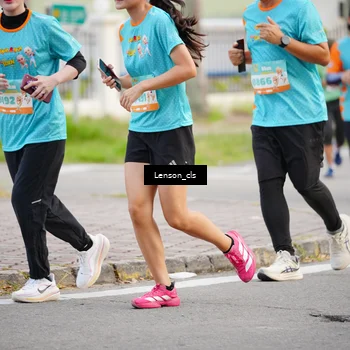 Runner Photo 8290876