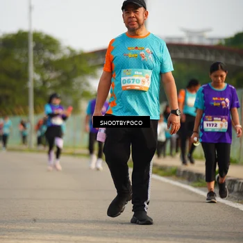 Runner Photo 8290880