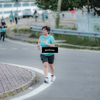 Runner Photo 8290889