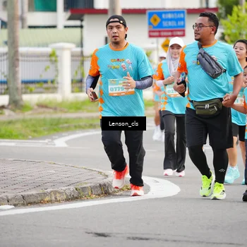 Runner Photo 8290903