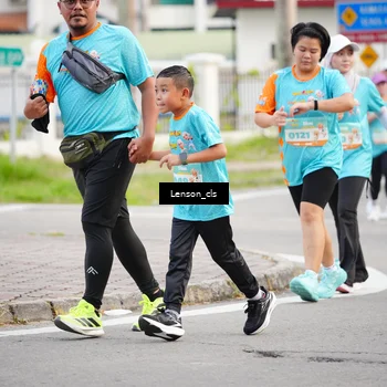 Runner Photo 8290905