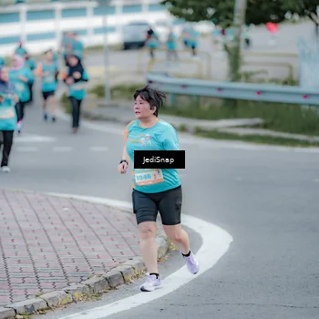 Runner Photo 8290916