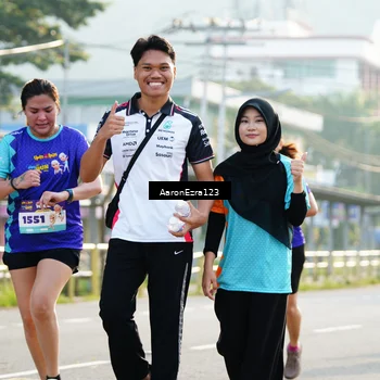 Runner Photo 8290986