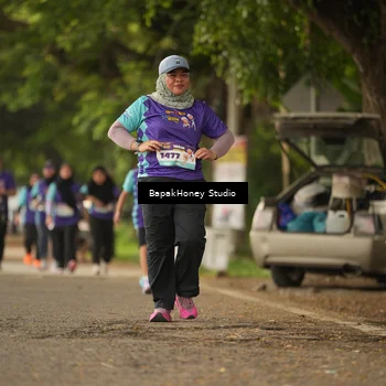 Runner Photo 8291000