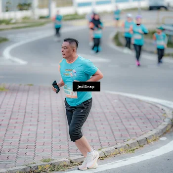 Runner Photo 8291123