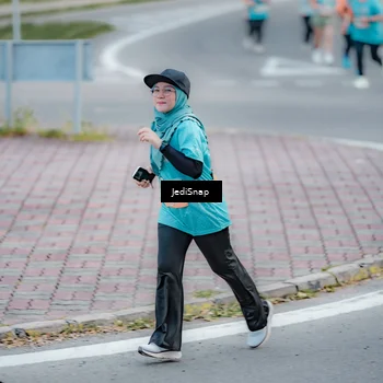 Runner Photo 8291250