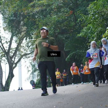 Runner Photo 8291253