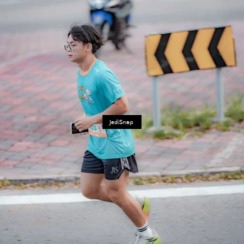 Runner Photo 8291316