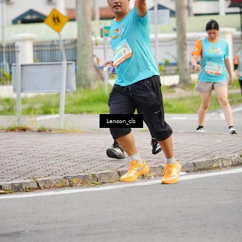 Runner Photo 8291344