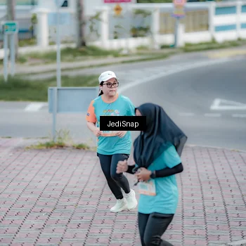 Runner Photo 8291423