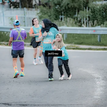 Runner Photo 8291642