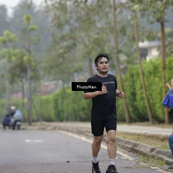 Runner Photo 8291878