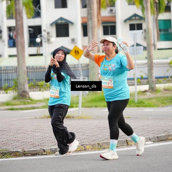 Runner Photo 8292211