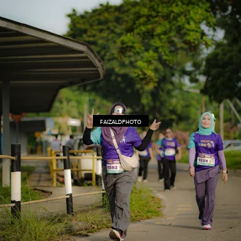 Runner Photo 8292300