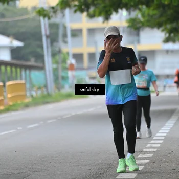 Runner Photo 8292304