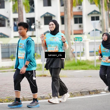 Runner Photo 8292354