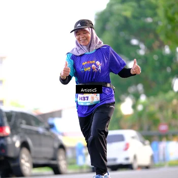 Runner Photo 8292400