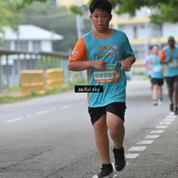 Runner Photo 8292862