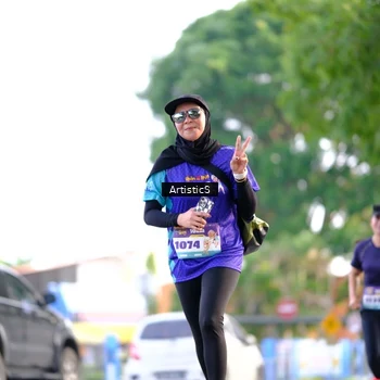 Runner Photo 8292871