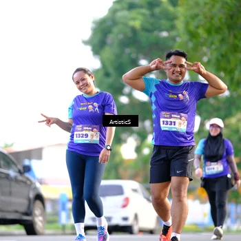 Runner Photo 8293005