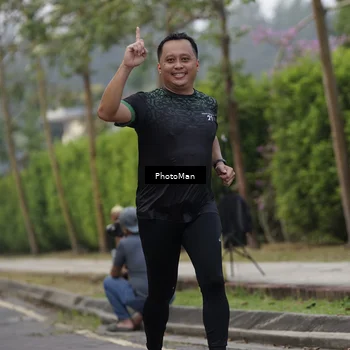 Runner Photo 8293013